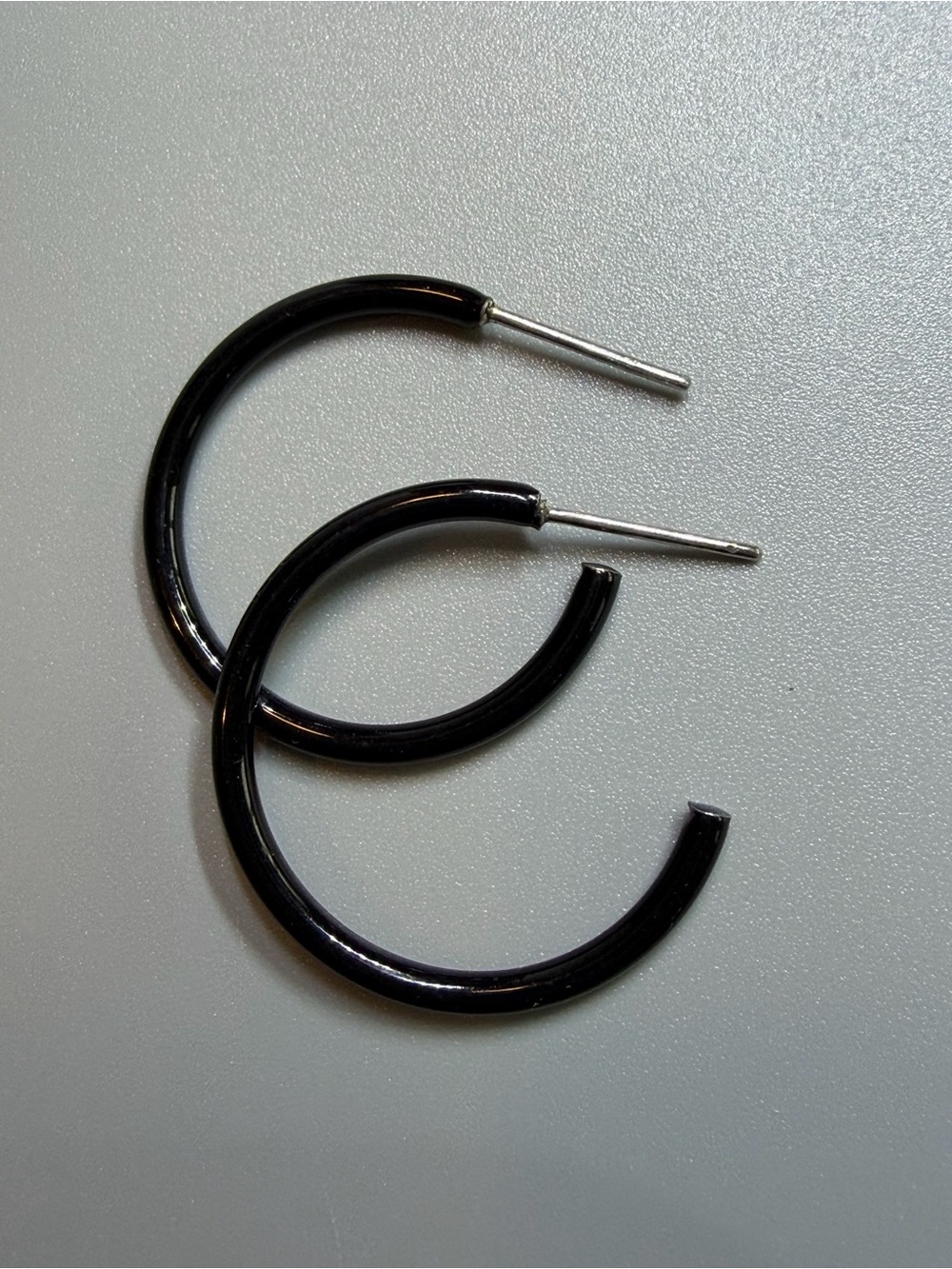 Vintage Y2K Black Enamel Coated Silver Tone Earrings. Grunge, Pop, Kpop, Rock
